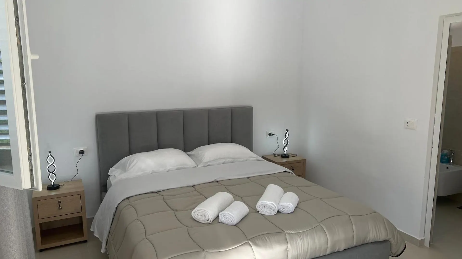 Hotel Familja Cuni 세스