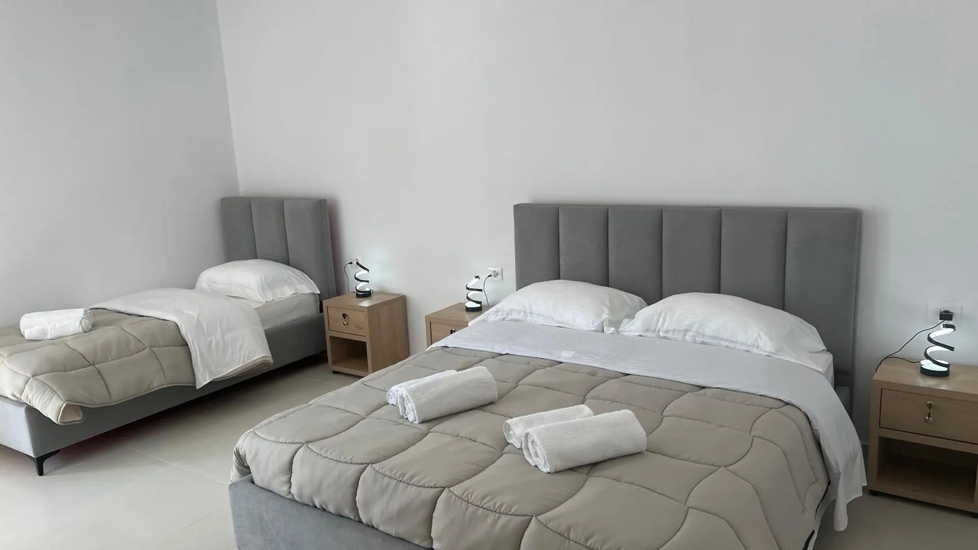 Hotel Familja Cuni 세스